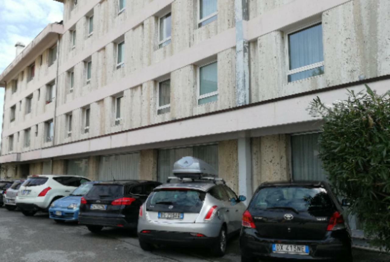 Le Barche Apartment Местре Екстер'єр фото
